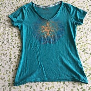 EUC Pretty and Breathable Yoga Top!
